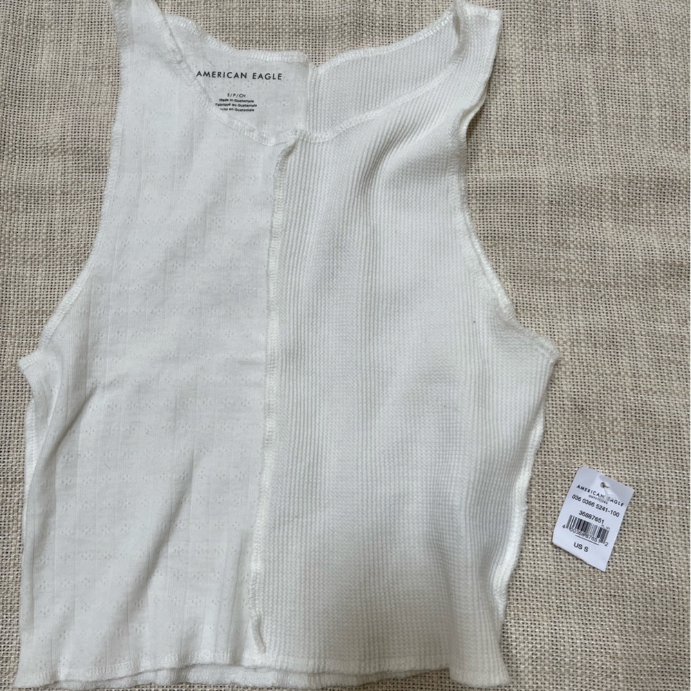 American Eagle Light white tank top **New with Tags** NWT